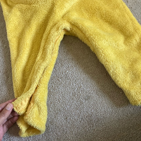 Winnie the Pooh costume 12-24 months - Picture 3 of 6